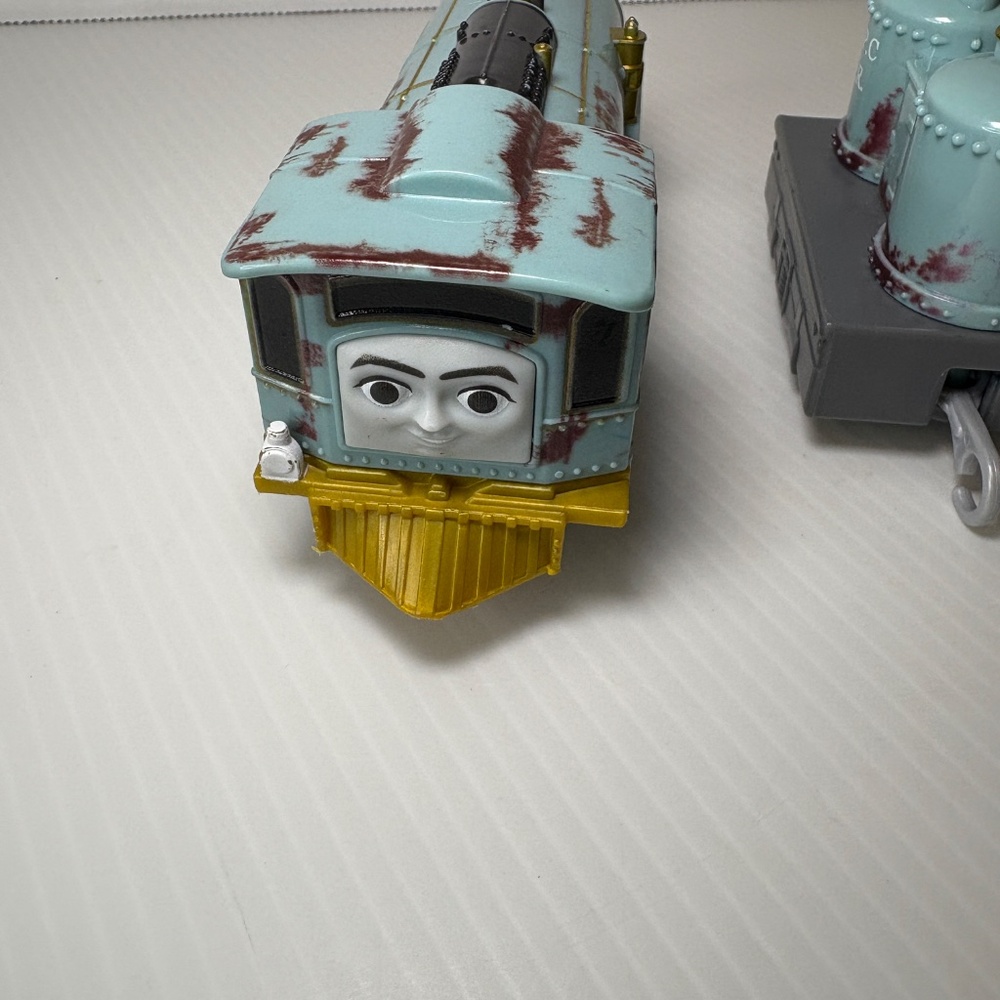 Thomas & Friends Trackmaster Motorized Lexi Engine & Tender 2013 WORKS - Picture 7 of 8